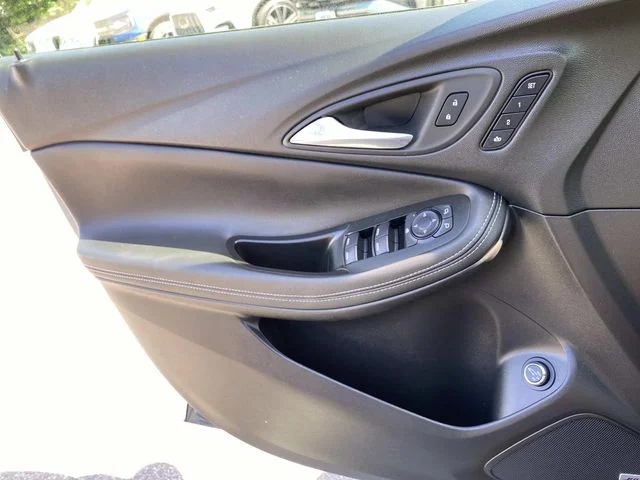 Used 2024 Blue Buick Avenir image 18