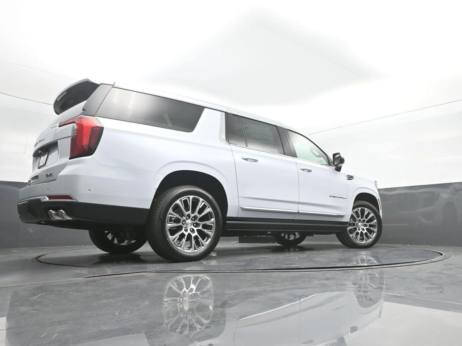 New 2026 Glacier White Tricoat GMC Denali image 44