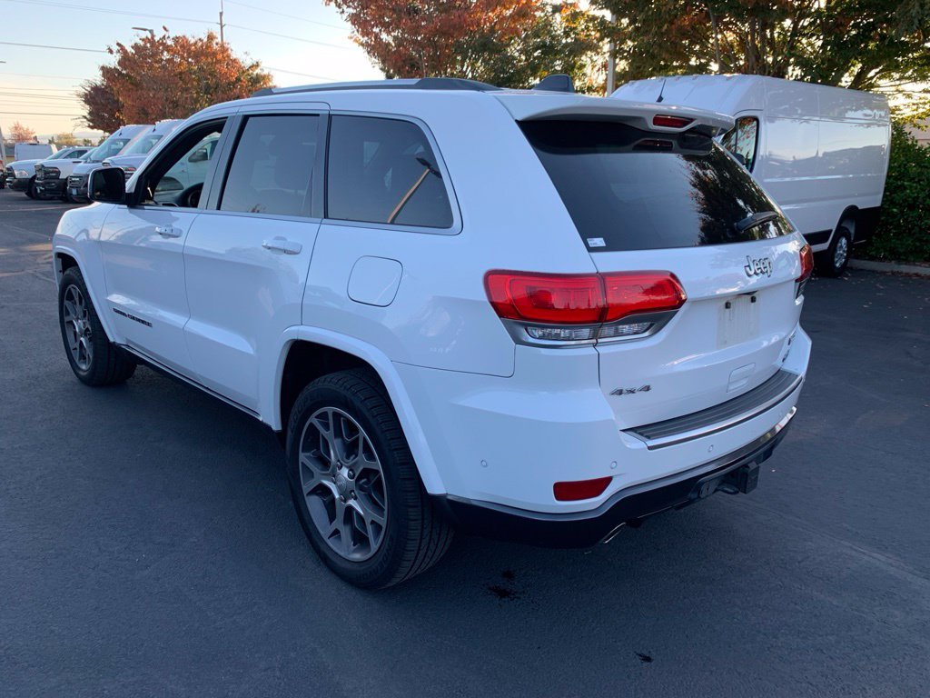 Used 2018 White Jeep Limited image 2
