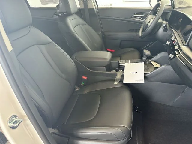 New 2026 Glacial White Pearl Kia EX image 26