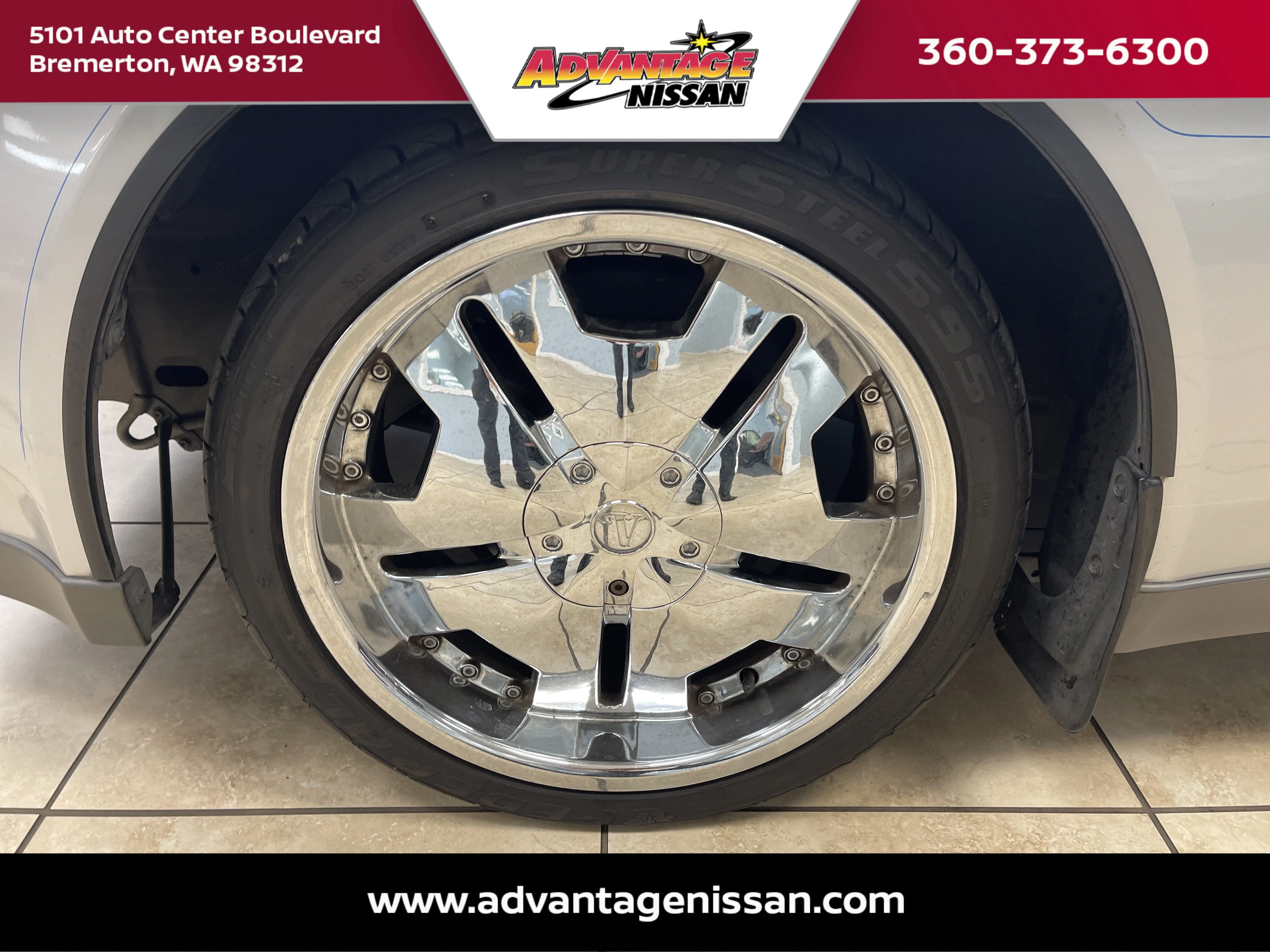 Used 1988 Silver Nissan GS image 8