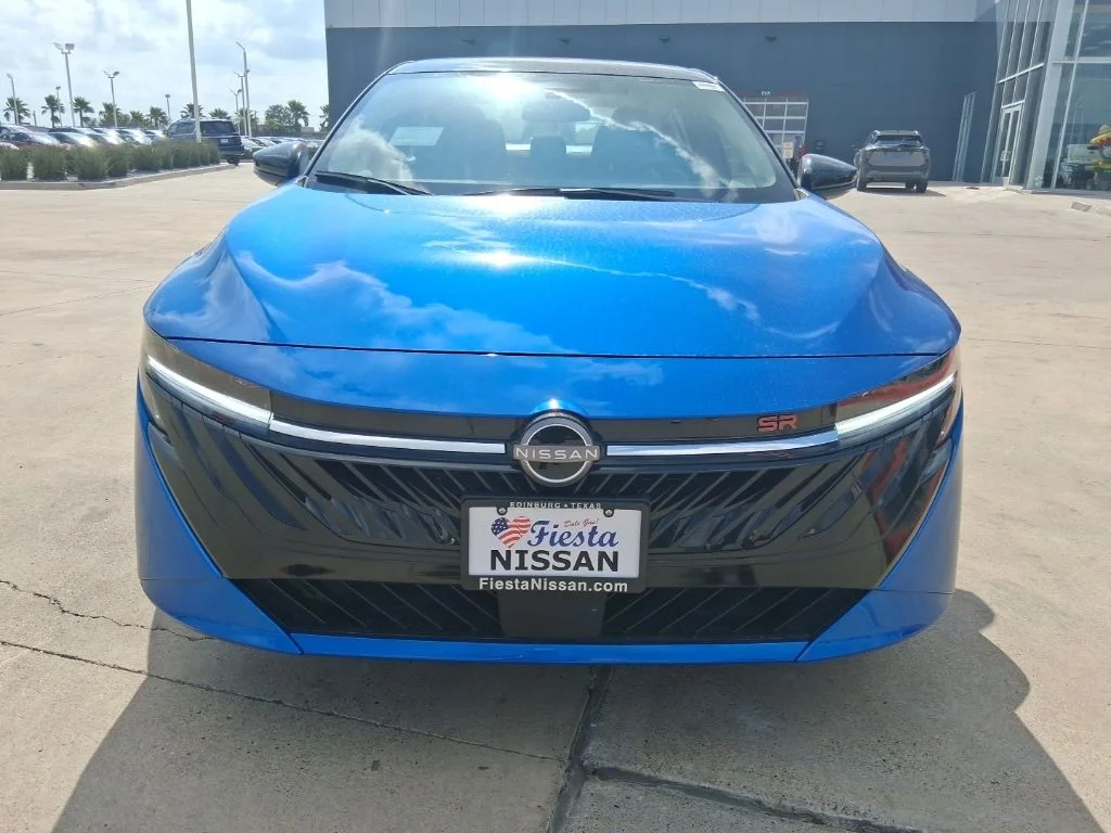 New 2026 Bluestone Pearl / Super Black Two-tone Nissan SR image 2