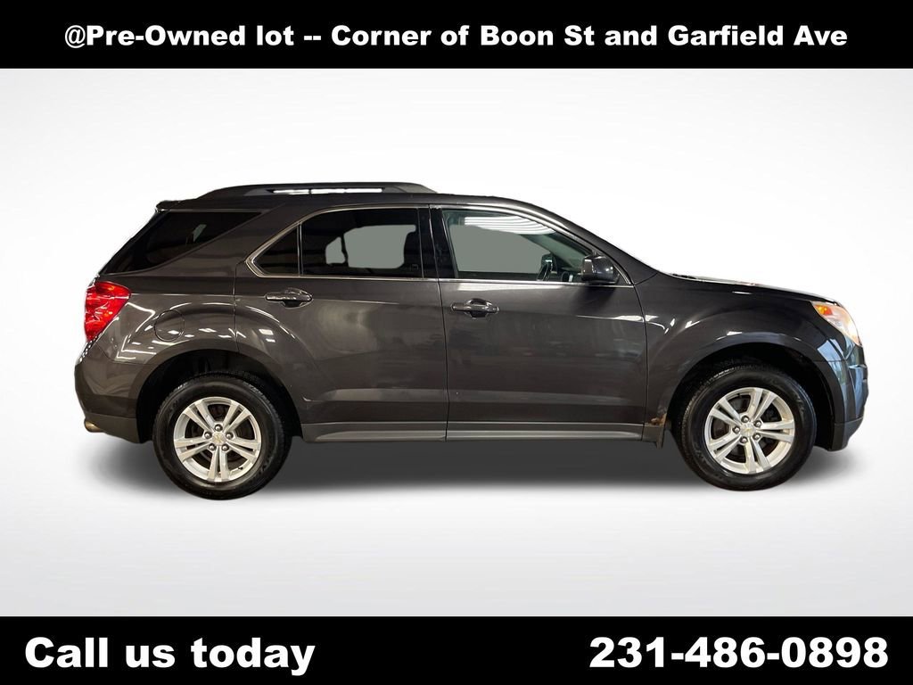 Used 2015 TUNGSTEN METALLIC Chevrolet LT image 6