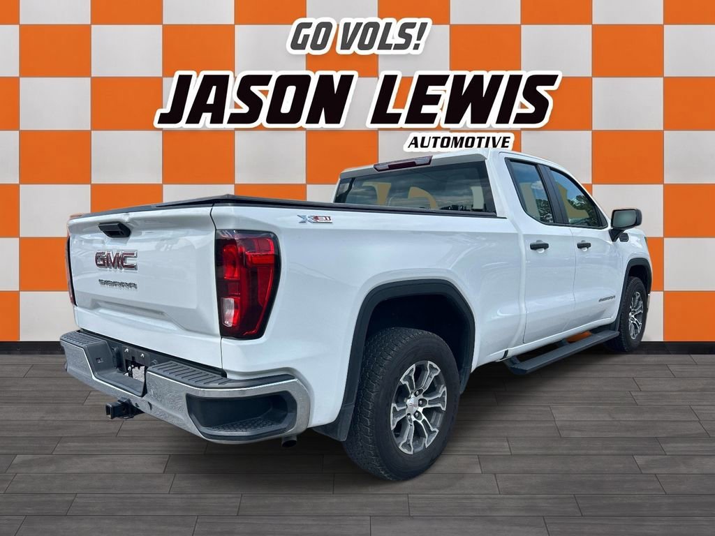 Used 2023 Summit White GMC Pro image 4
