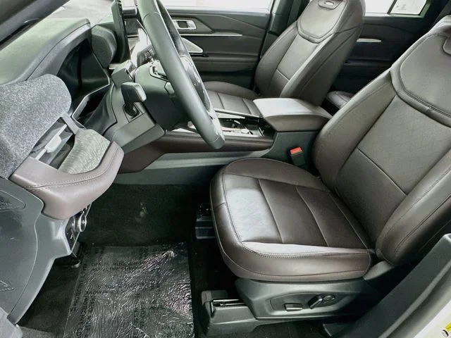 New 2026 Ford Explorer Platinum