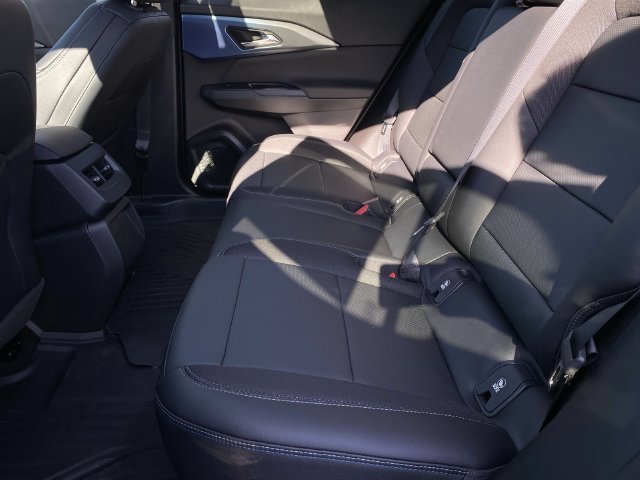 2026 Chevrolet Equinox EV 2LT - Photo 37