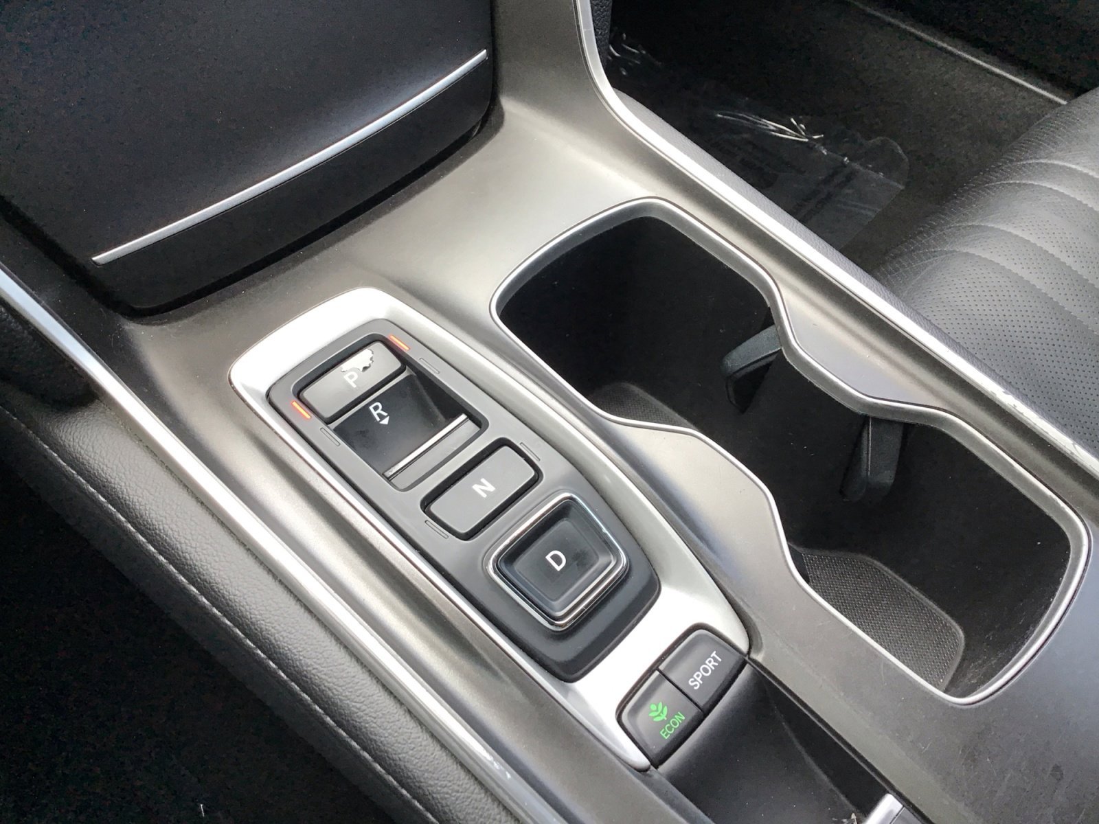 Used 2021 White Honda Touring image 21