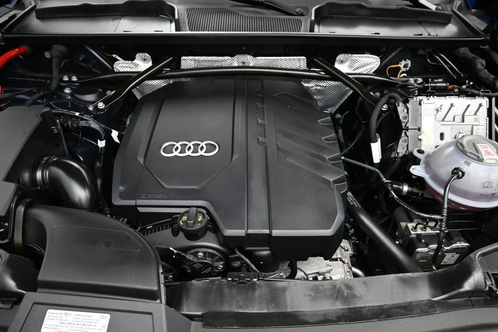 Used 2025 White Audi 45 S line Premium image 18