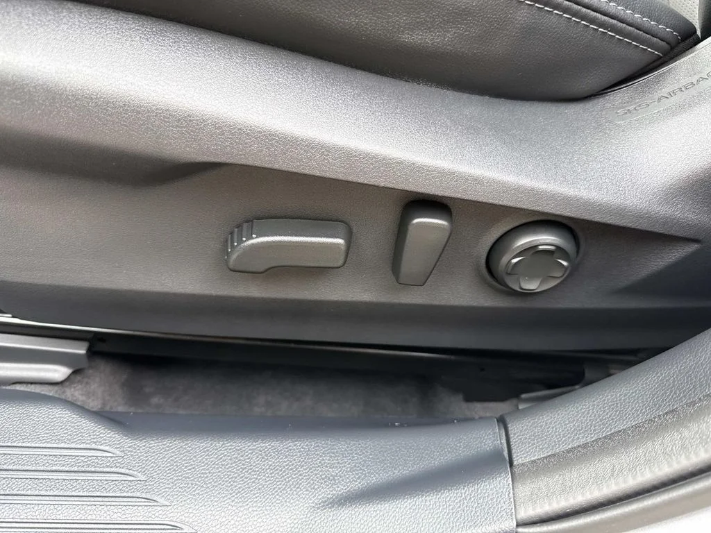Used 2024 Silver Subaru Limited image 27