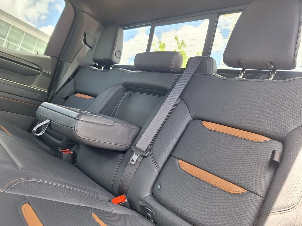 Used 2024 Silver GMC AT4 image 25