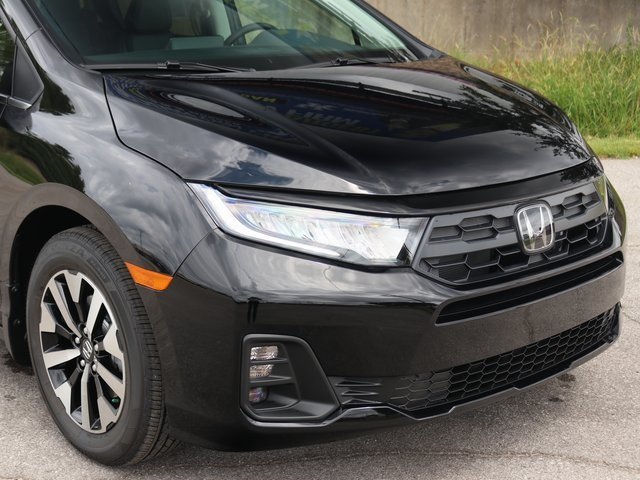 2026 Honda Odyssey EX-L photo 3