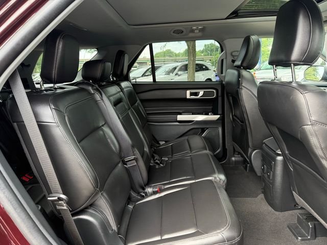 Used 2023 Red Ford XLT image 27