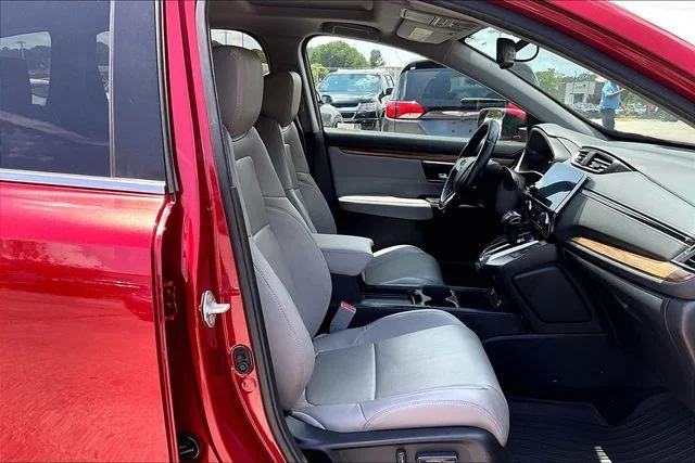 Used 2021 Radiant Red Metallic Honda EX-L image 28