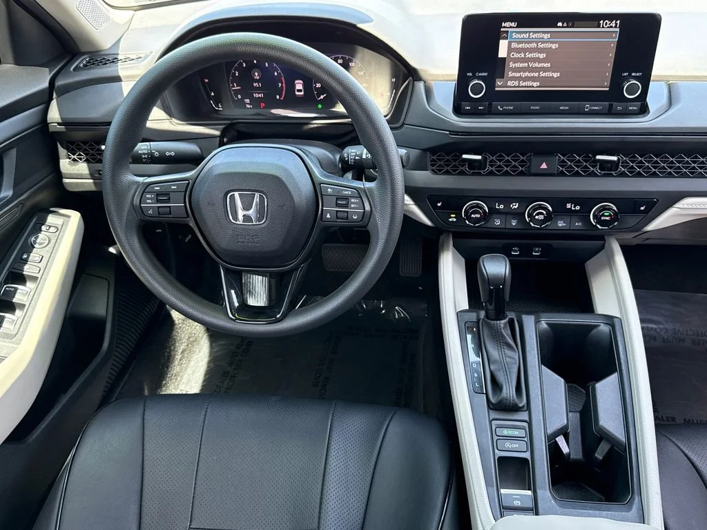 Used 2023 Gray Honda EX image 22