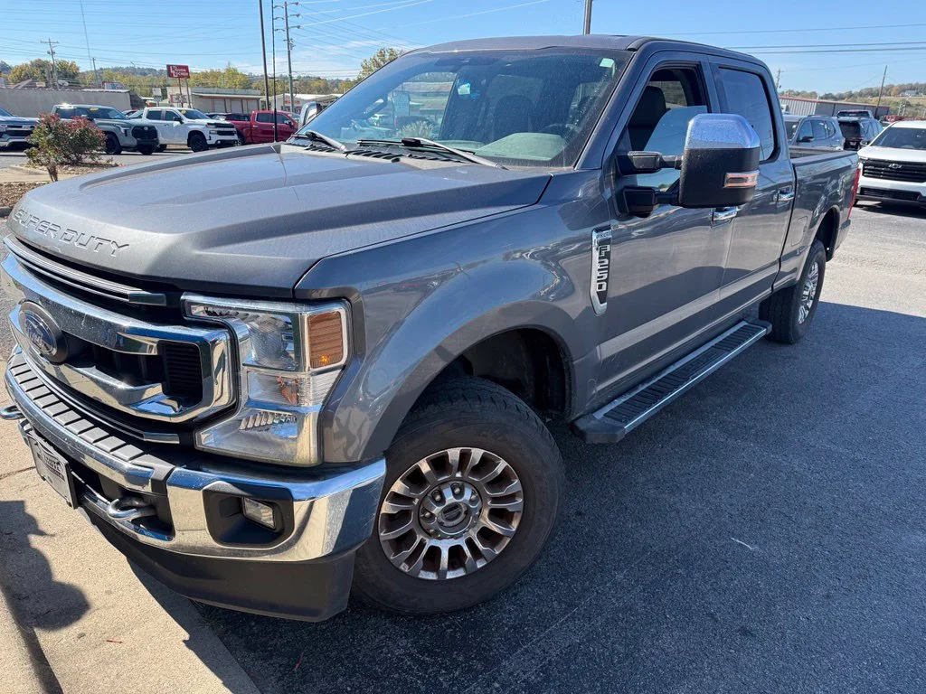 Used 2022 Gray Ford XLT image 1