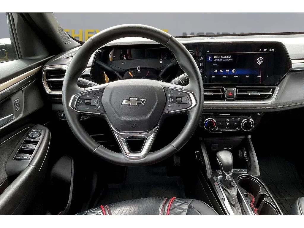 Used 2025 Nitro Yellow Metallic Chevrolet ACTIV image 5