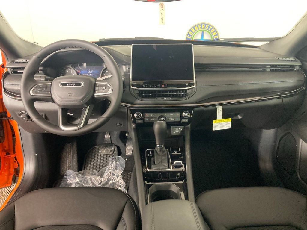 New 2026 Joose (DISC) Jeep Latitude image 6