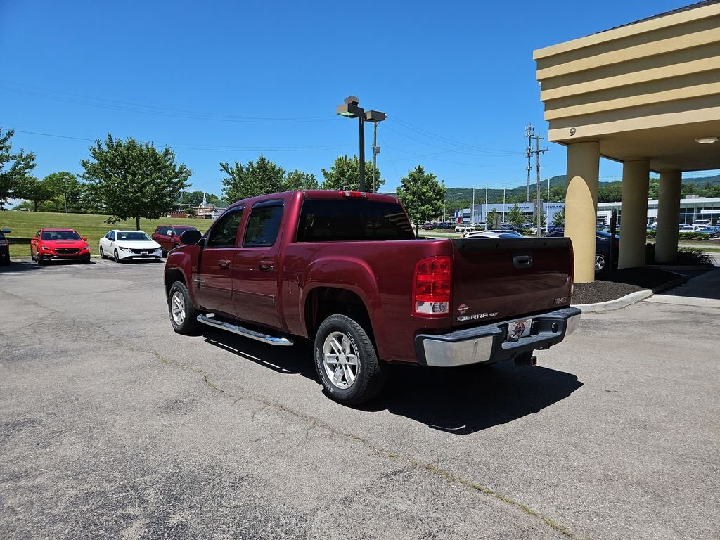 Used 2008 Red GMC SLT image 3