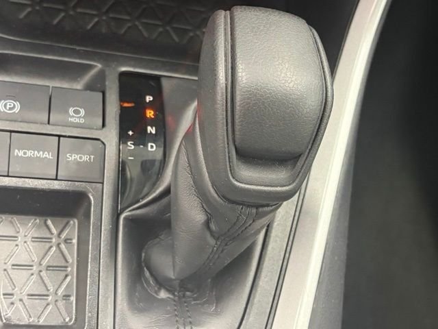Used 2025 Silver Toyota XLE image 31