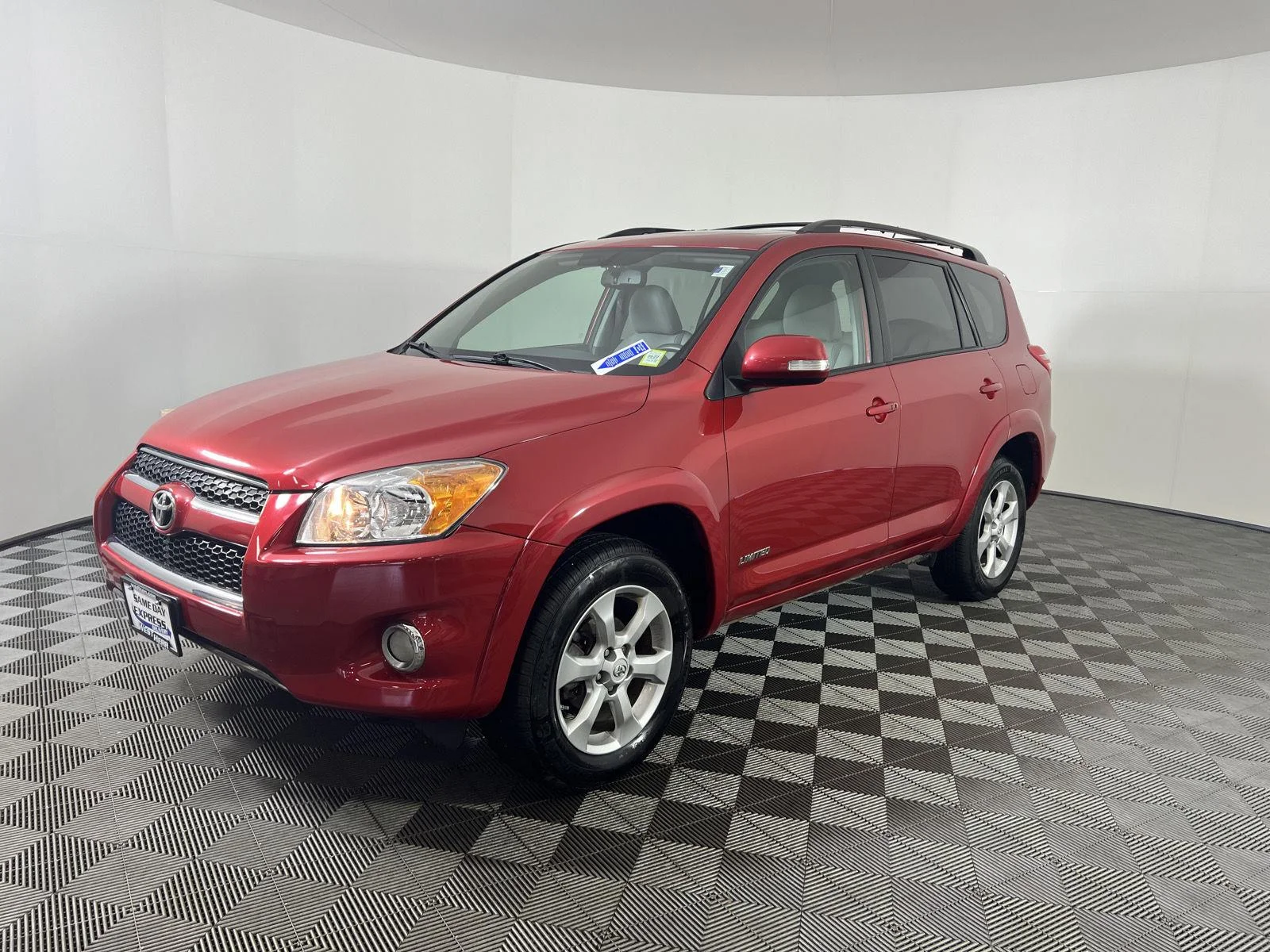 Used 2011 Barcelona Red Metallic Toyota Limited image 7