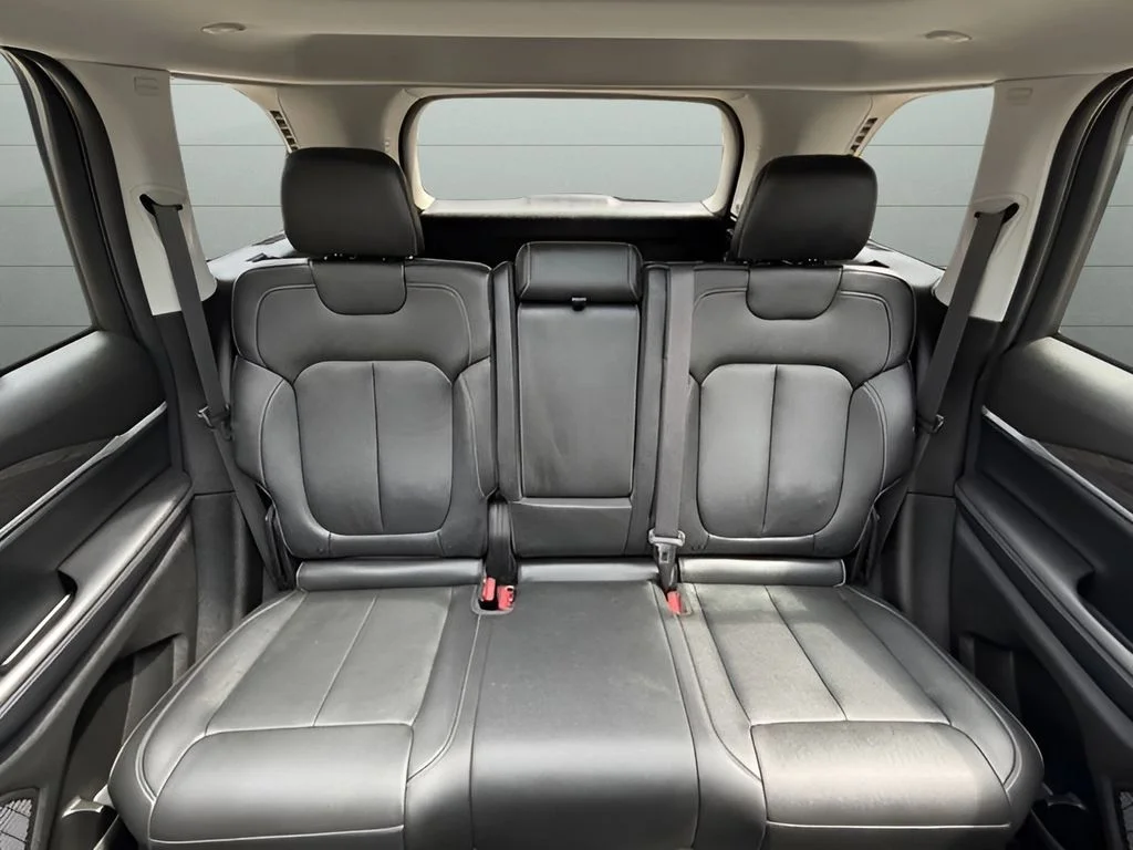 Used 2023 Black Jeep Limited image 42