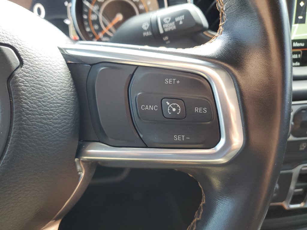 Used 2022 Gray Jeep Overland image 33