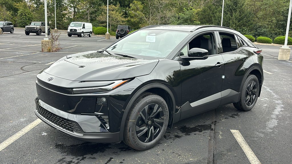 New 2026 Midnight Black Metallic Toyota  SE image 2