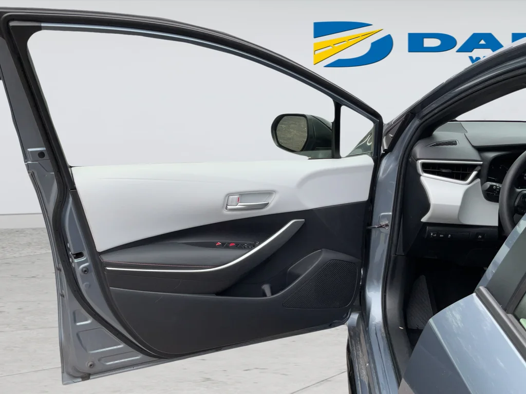 Used 2023  Toyota SE image 23