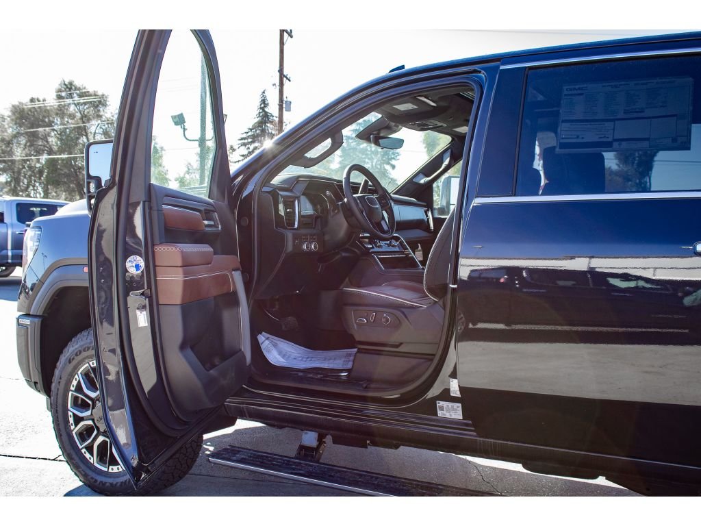 2025 GMC Sierra 2500HD Denali Ultimate - Photo 14