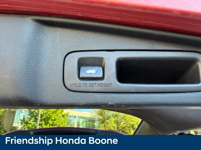 Used 2019 Red Honda Touring image 42