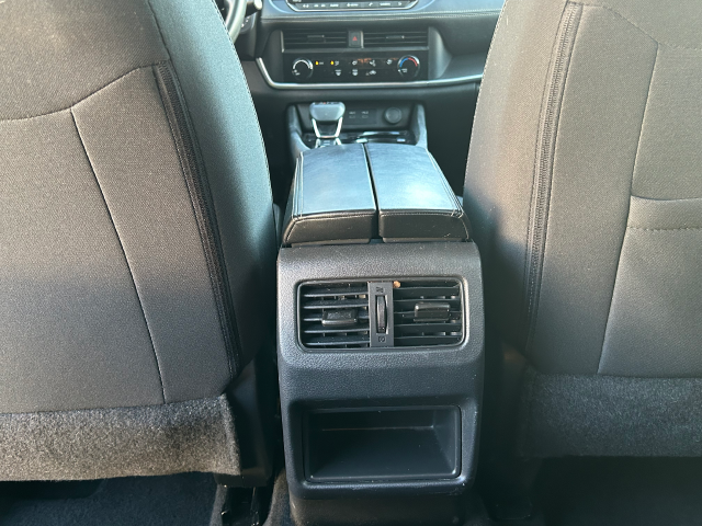 Used 2024 Silver Nissan S image 38