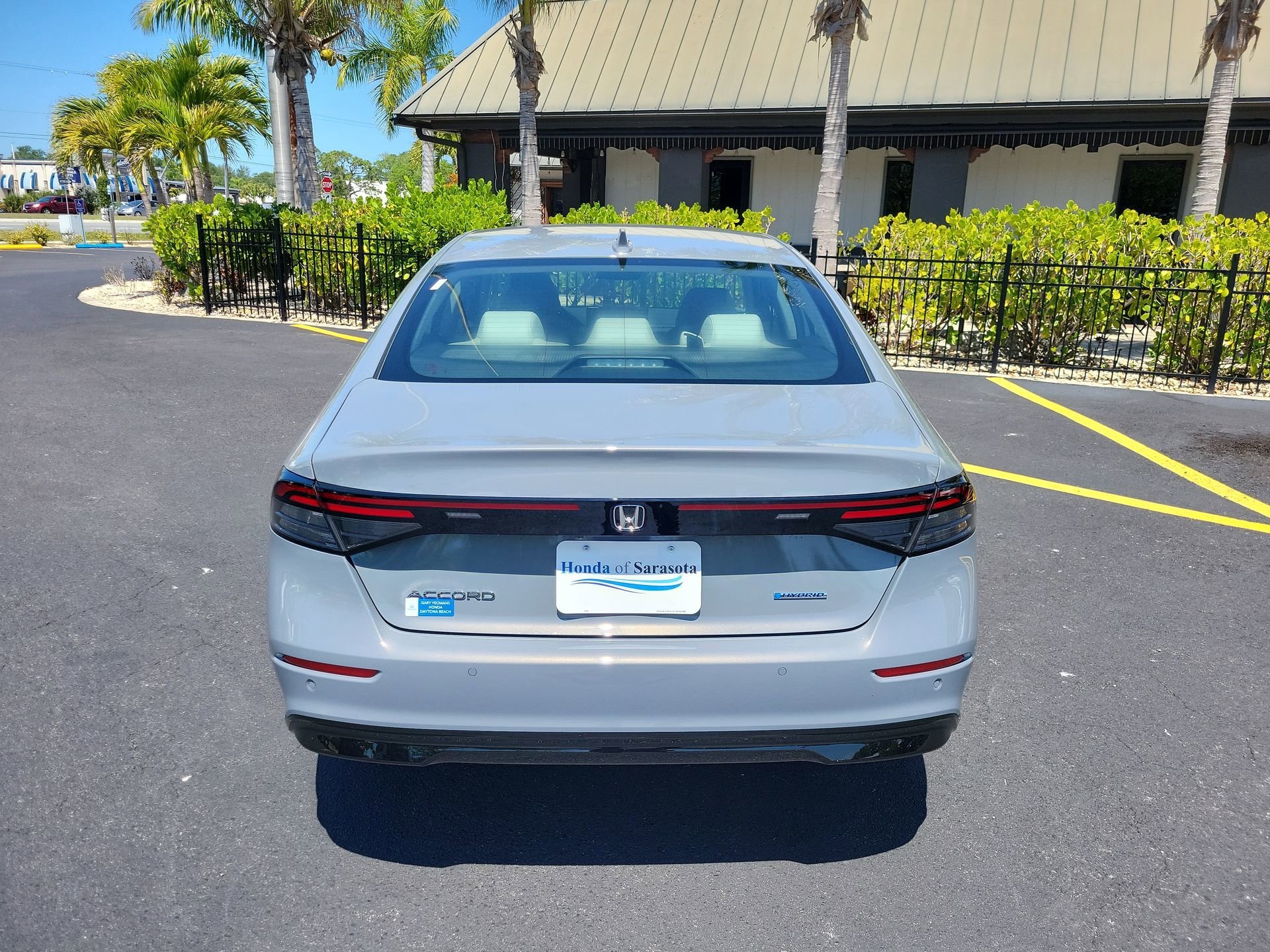 New 2026 Urban Gray Pearl Honda EX-L image 7