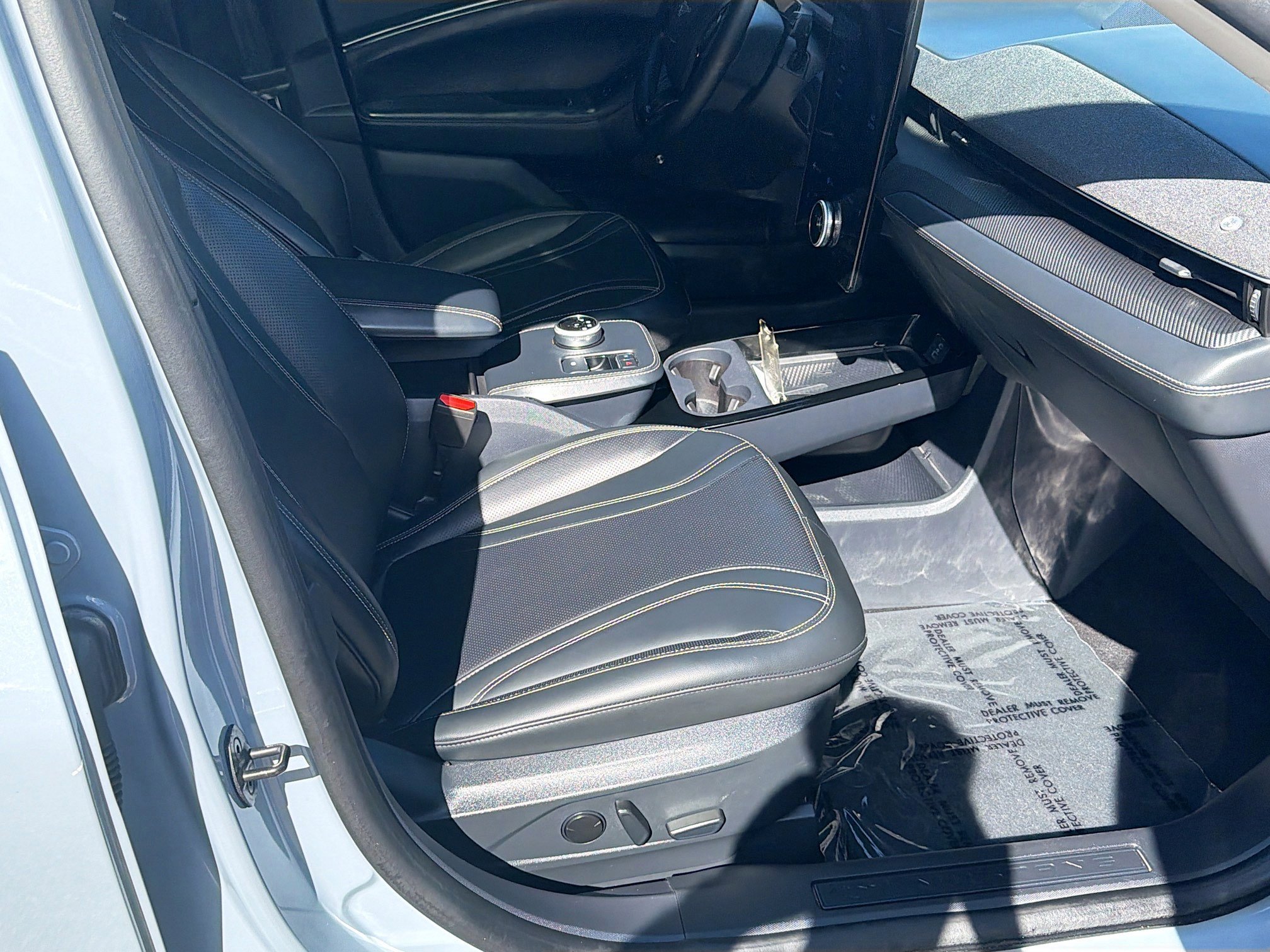 Used 2024 Gray Metallic Ford Premium image 30