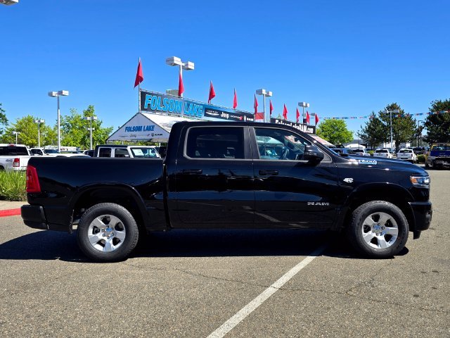 New 2026 Diamond Black Crystal Pearl-Coat Exterior Paint RAM Big Horn/Lone Star image 7