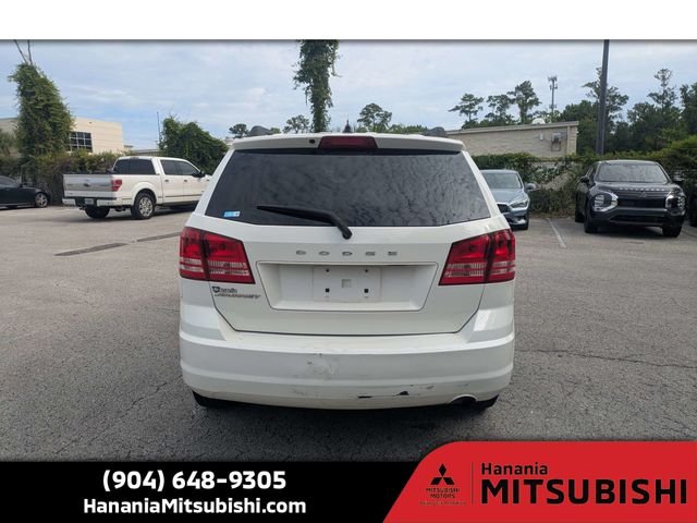 Used 2016 White Dodge SE image 4