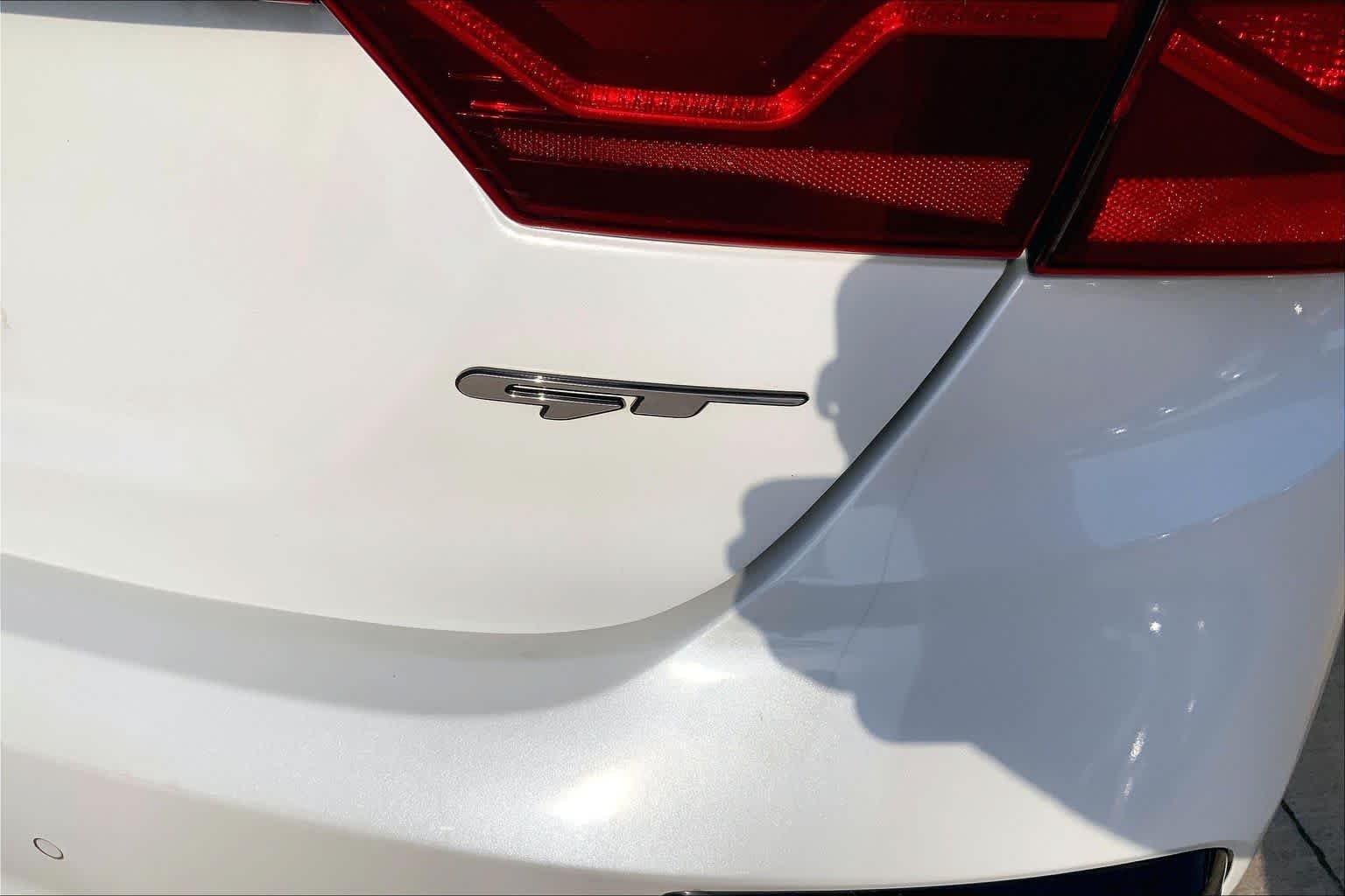 Used 2021 Snow White Pearl Kia GT image 10