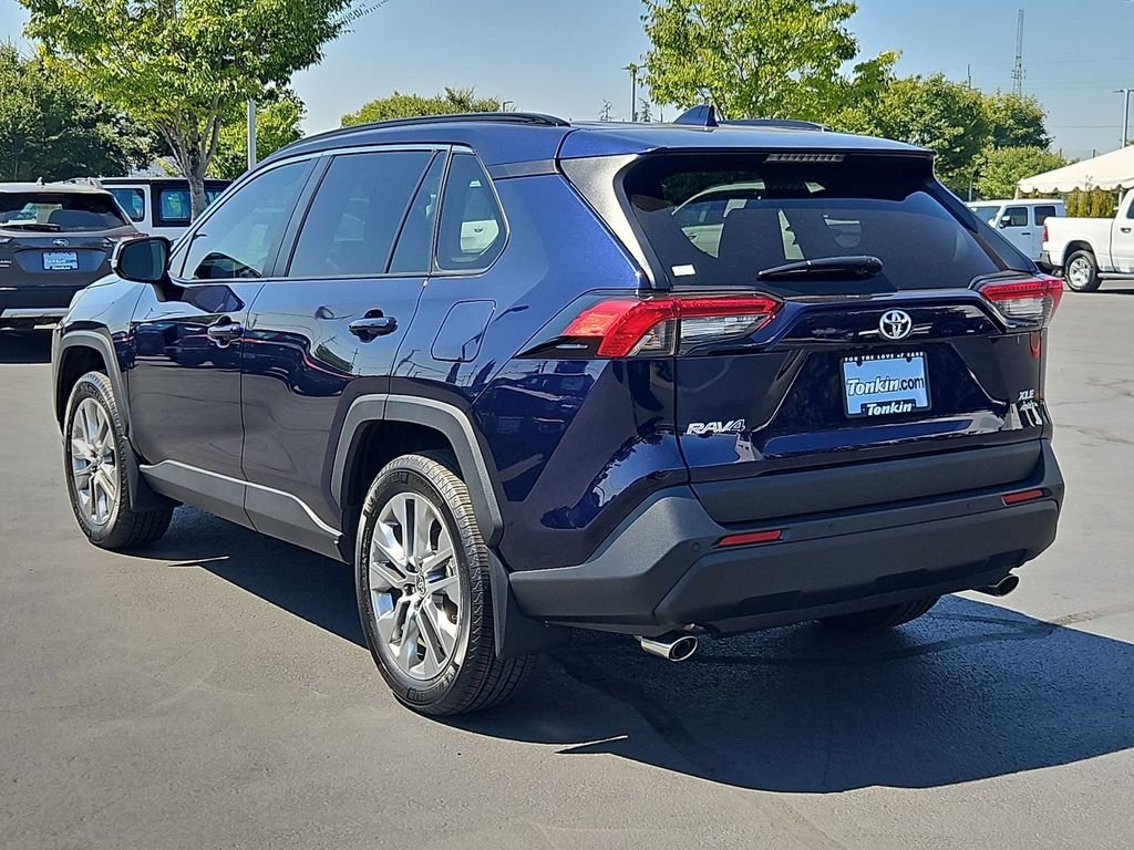 Used 2025 Blueprint Toyota XLE Premium image 4