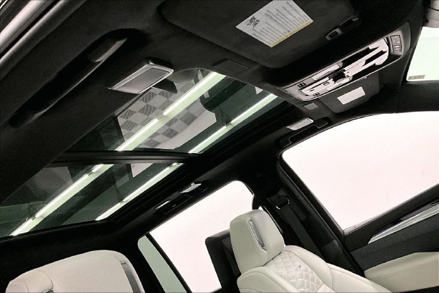 Used 2025 Black Raven Cadillac Sport Platinum image 21