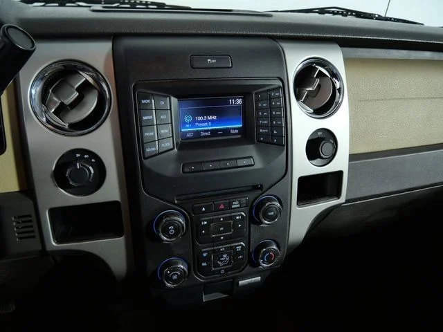 Used 2014 Blue Ford XLT image 20