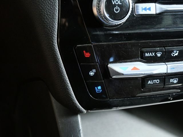 Used 2022 Black Ford Limited image 24