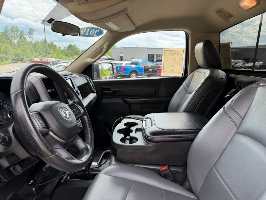 Used 2019 Billet Silver Metallic Clearcoat Ram Tradesman image 5