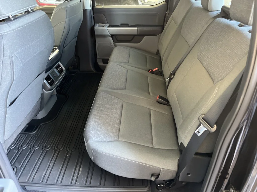 New 2026 Agate Black Metallic Ford XLT image 14