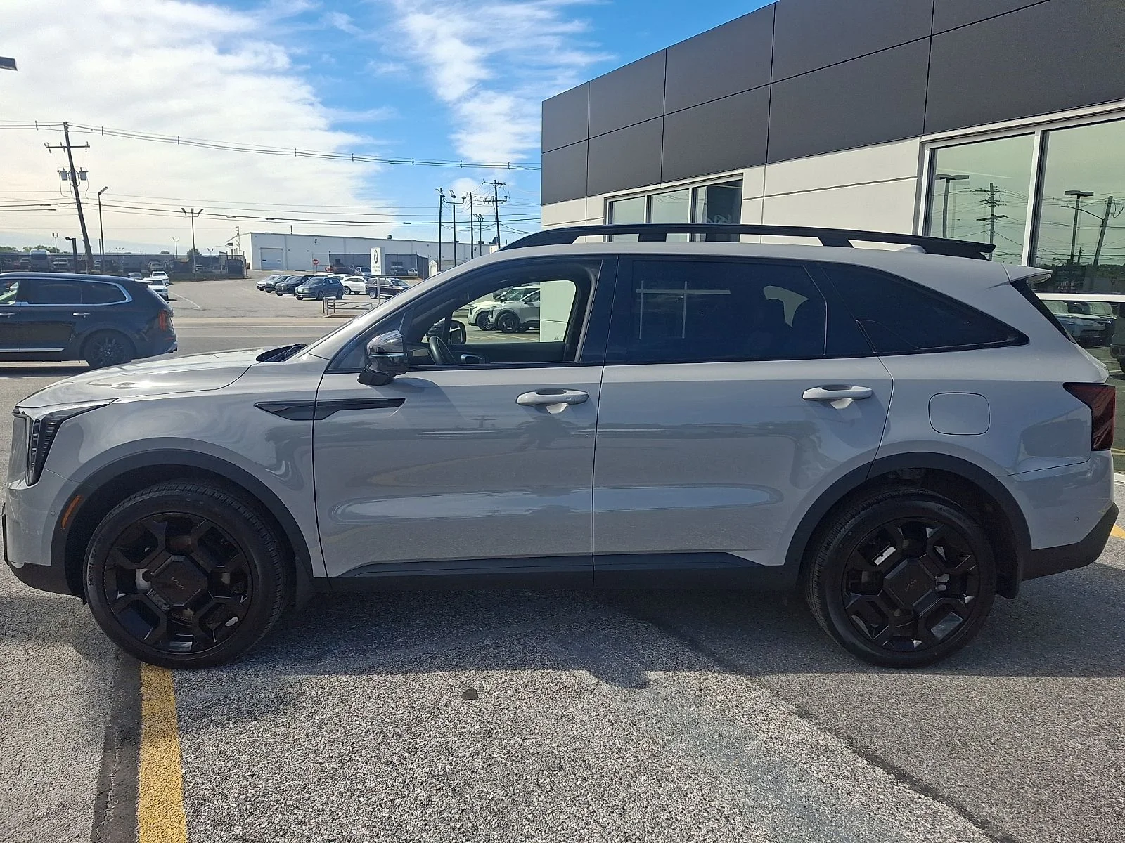 Certified Used 2025 Gray Kia X-Line SX Prestige image 5