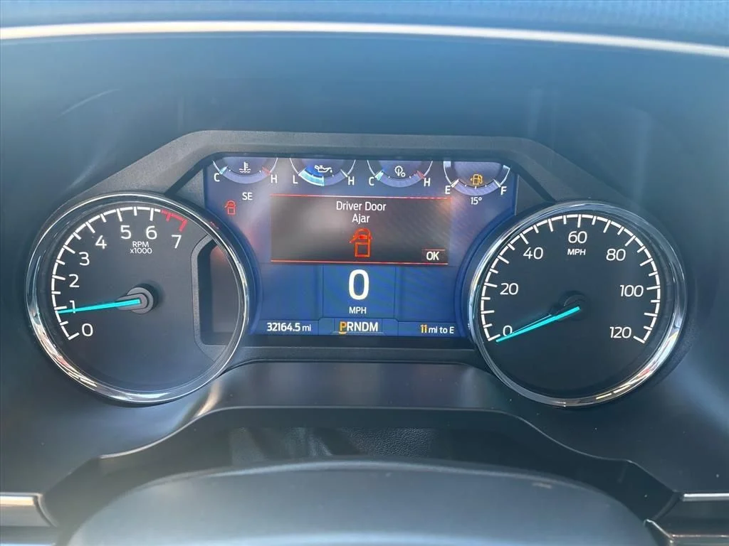 Used 2023 Silver Ford XLT image 27