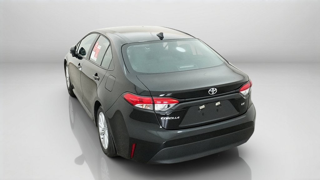 New 2027 Inked Toyota LE image 43