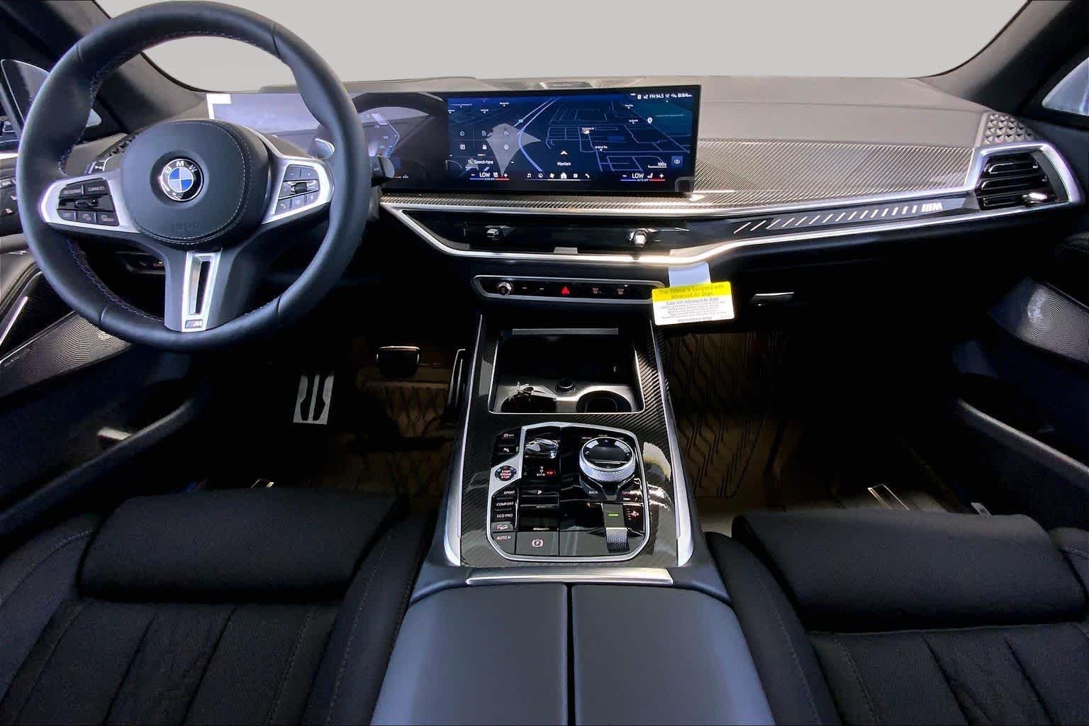 New 2027 Skyscraper Grey Metallic BMW M60i image 5