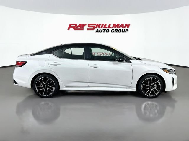 2025 Nissan Sentra SR - Photo 8