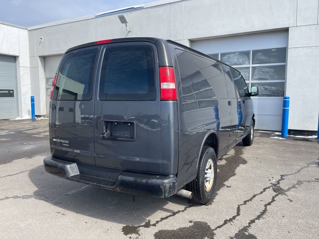 Used 2016 Cyber Gray Metallic Chevrolet 1WT image 7