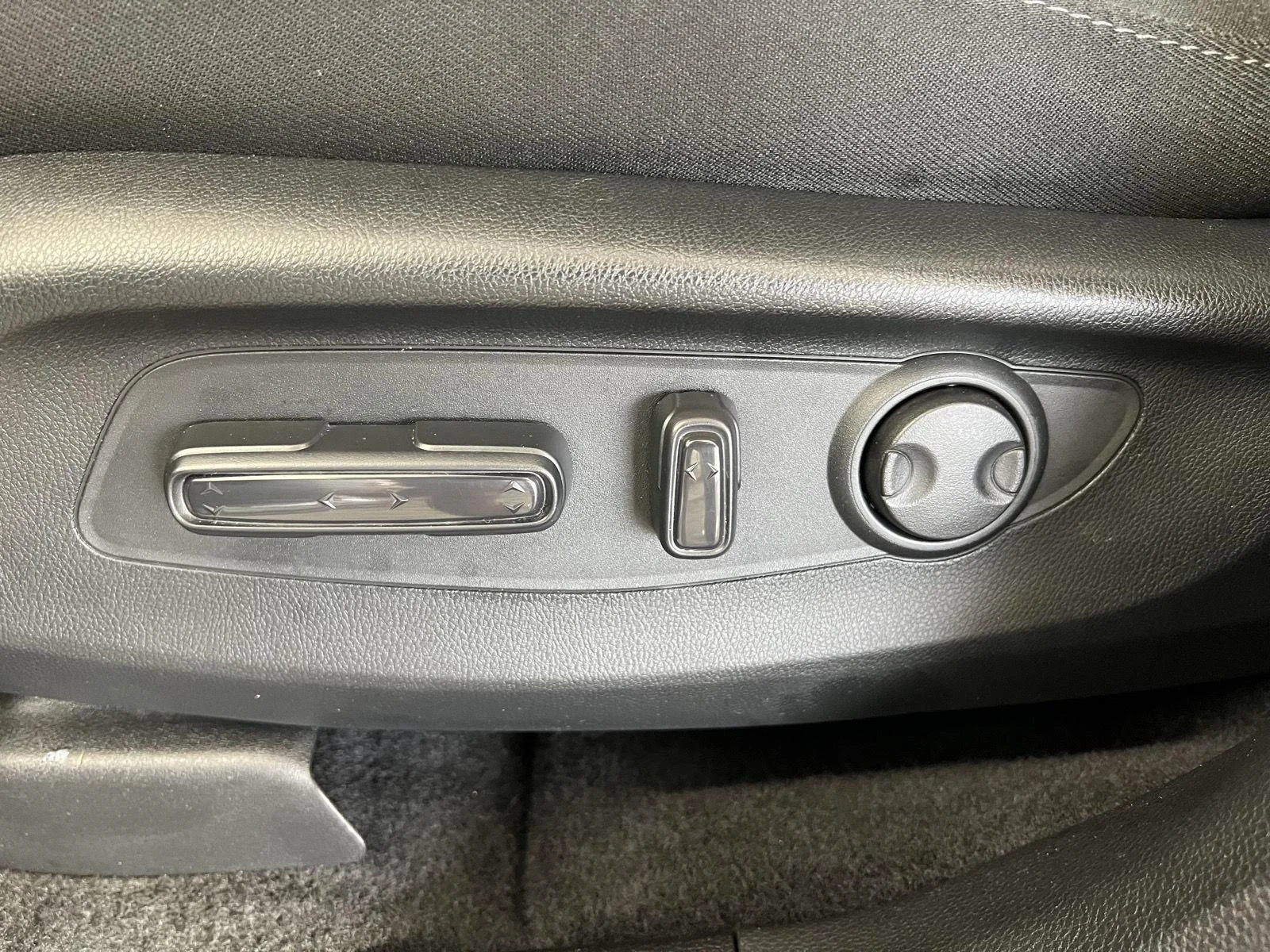 Used 2024 Meteorite Gray Metallic Honda EX image 12