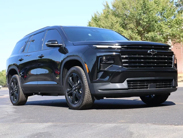 2027 Chevrolet Traverse AWD LT
